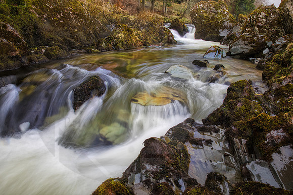 River Tweed running under Tweedmuir Bridge